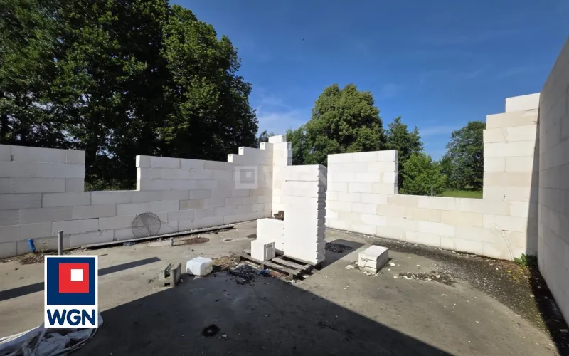 Grunt budowlany jednorodzinny na  sprzedaż Ługi - Działka z rozpoczętą budową, blisko lasu