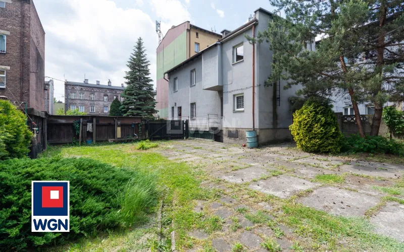 Dom na  sprzedaż Chorzów - Dom z dużą działką i potencjałem inwestycyjnym