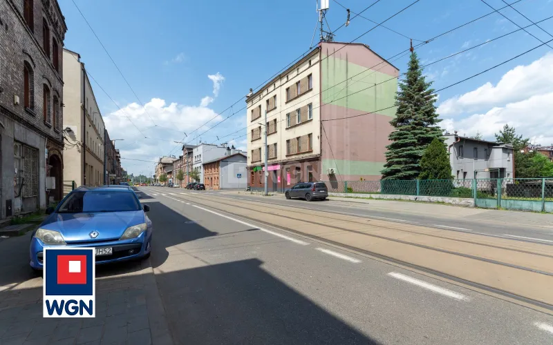 Dom na  sprzedaż Chorzów - Dom z dużą działką i potencjałem inwestycyjnym